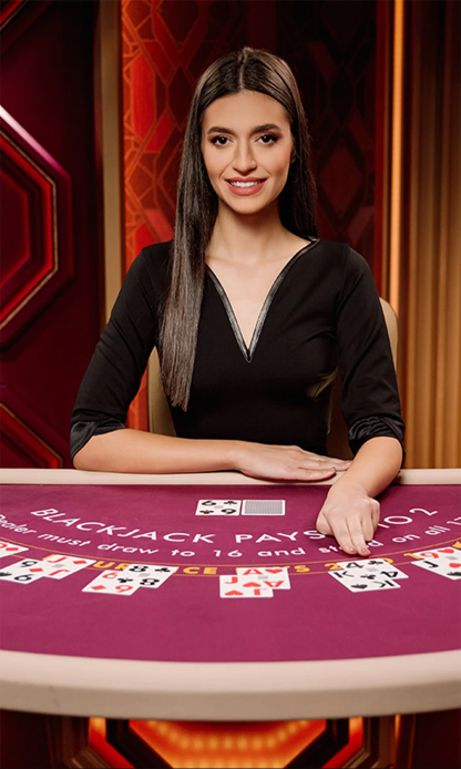 Jugar al Blackjack online con dinero real chica guapa